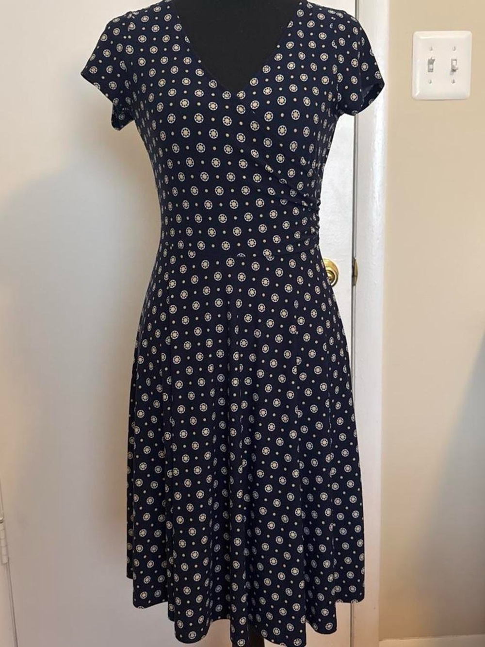 Kaileigh Navy Medallion Faux Wrap Fit & Flare Midi Dress Size S